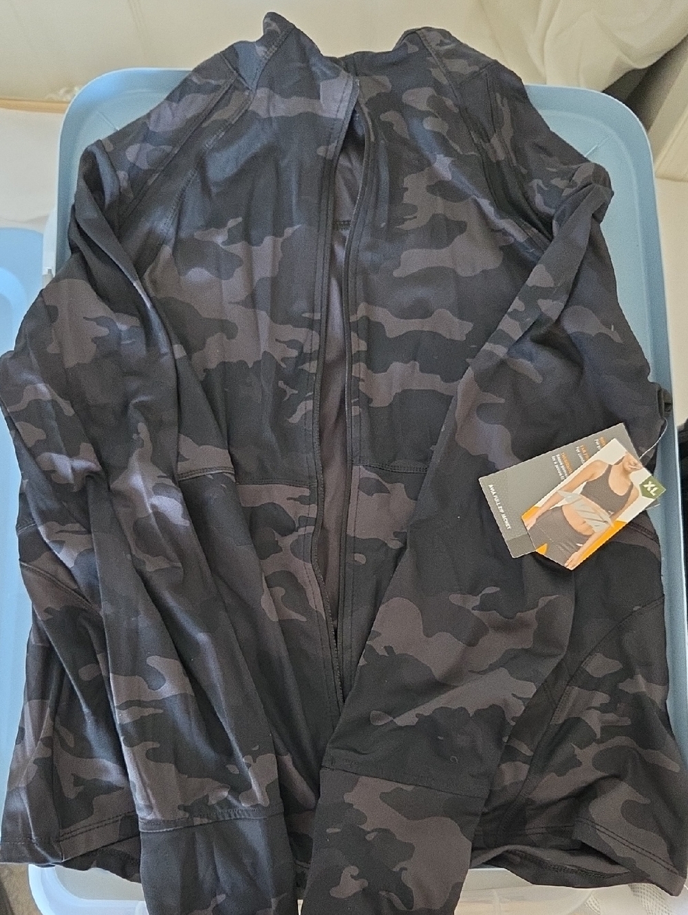 Women's Black & Gray Camo Full Zip Jacket